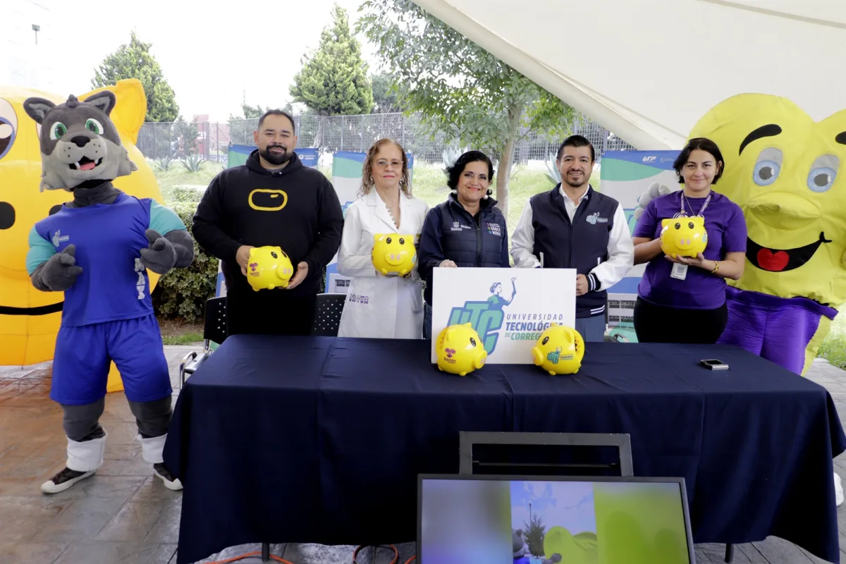 Representantes de la UTC y el HITO presentan, acompañados de botargas, el Botargatón 2026, que recaudará fondos para el tratamiento de niñas y niños con cáncer el 3 de octubre en el HITO.